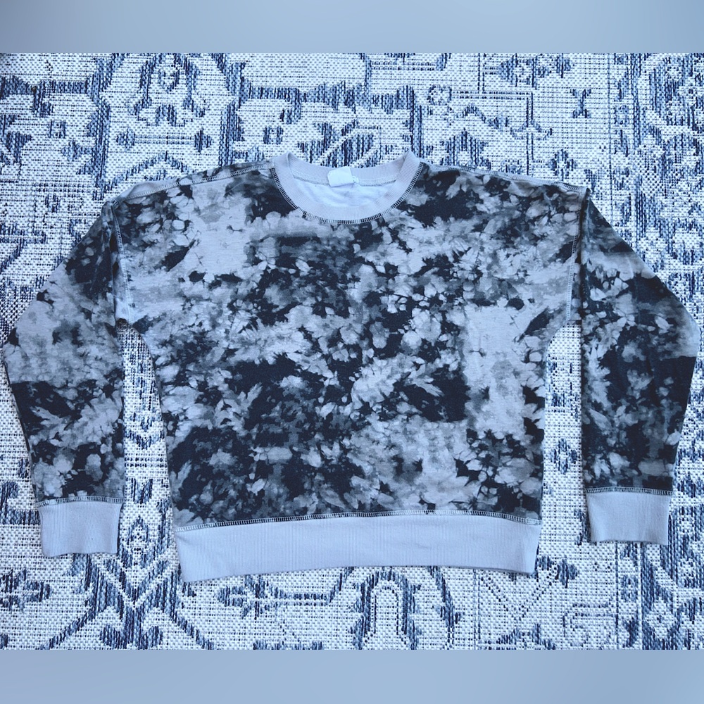 BCBGeneration Women’s Tie-Die Crewneck